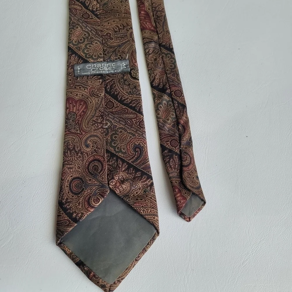 Charing Cross Mens Tie Red Green Gold Tan Paisley 100% Silk Hand Finished